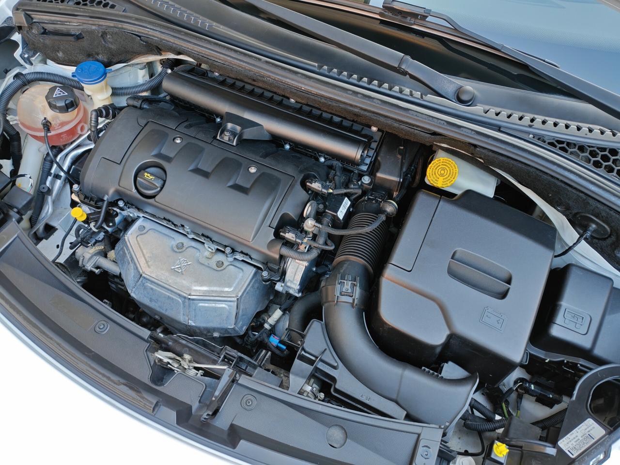 DS3 1.6 BENZINA 120cv SoChic / 97.000km