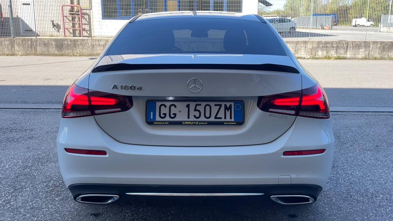 MERCEDES-BENZ CLASSE A180 2.0 PREMIUM 116CV - FULL LED, VIRTUAL COCKPIT, PELLE, NEOPATENTATI