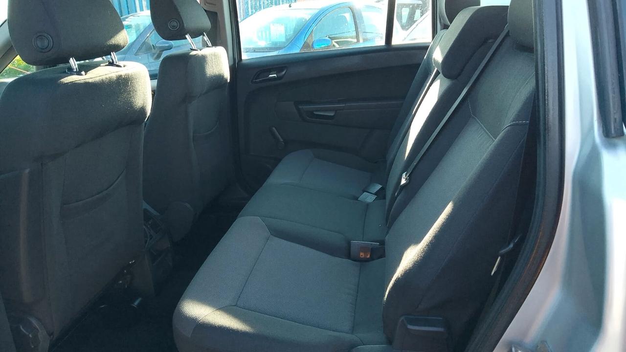 Opel Zafira 1.6 BENZINA METANO 7 POSTI