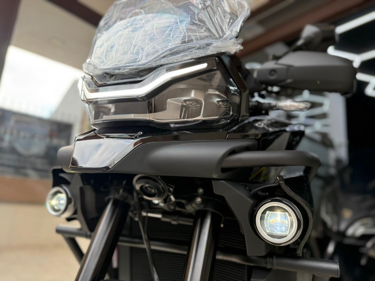 CF MOTO 800MT EXPLORE