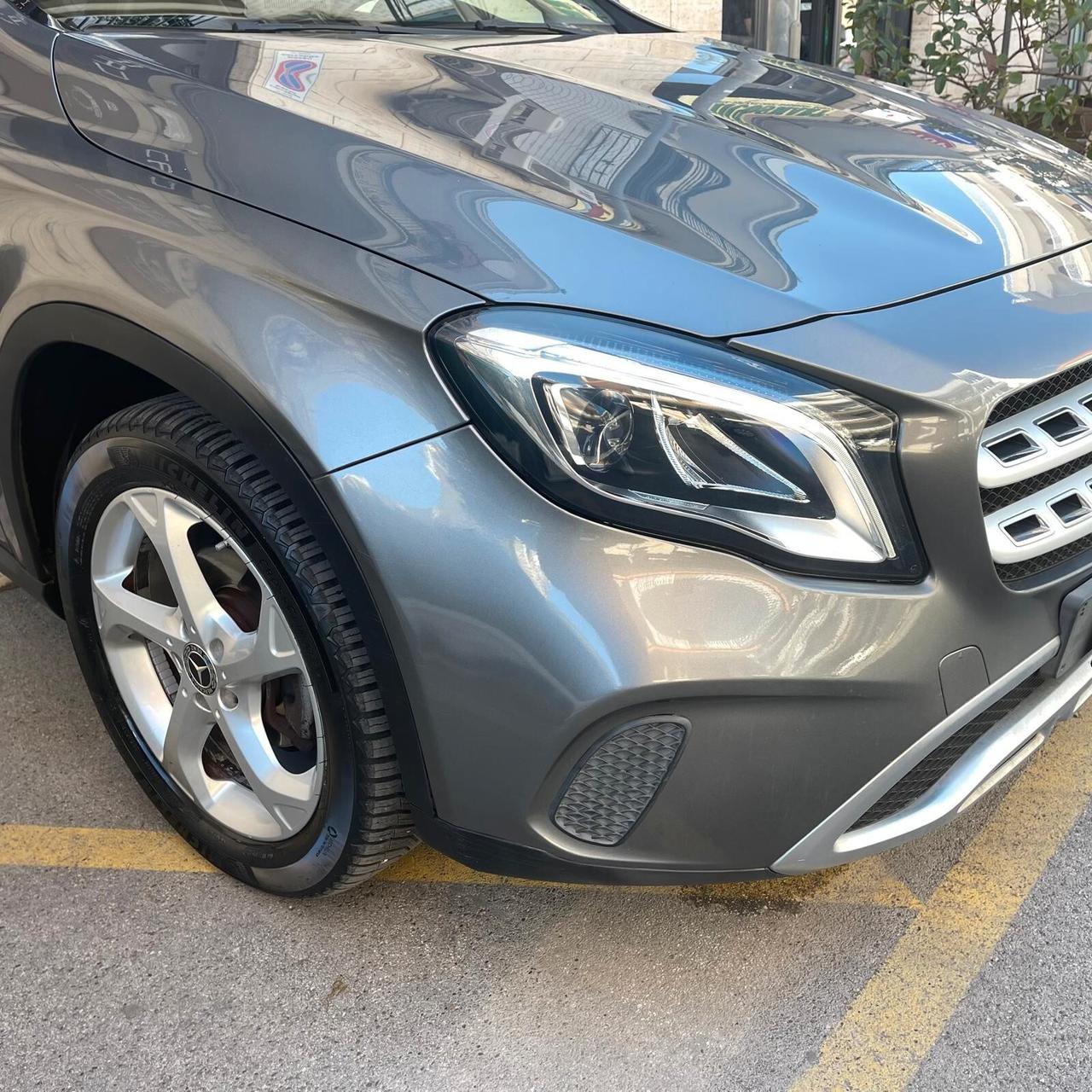 Mercedes-Benz GLA 220 d 170cv 4Matic Sport