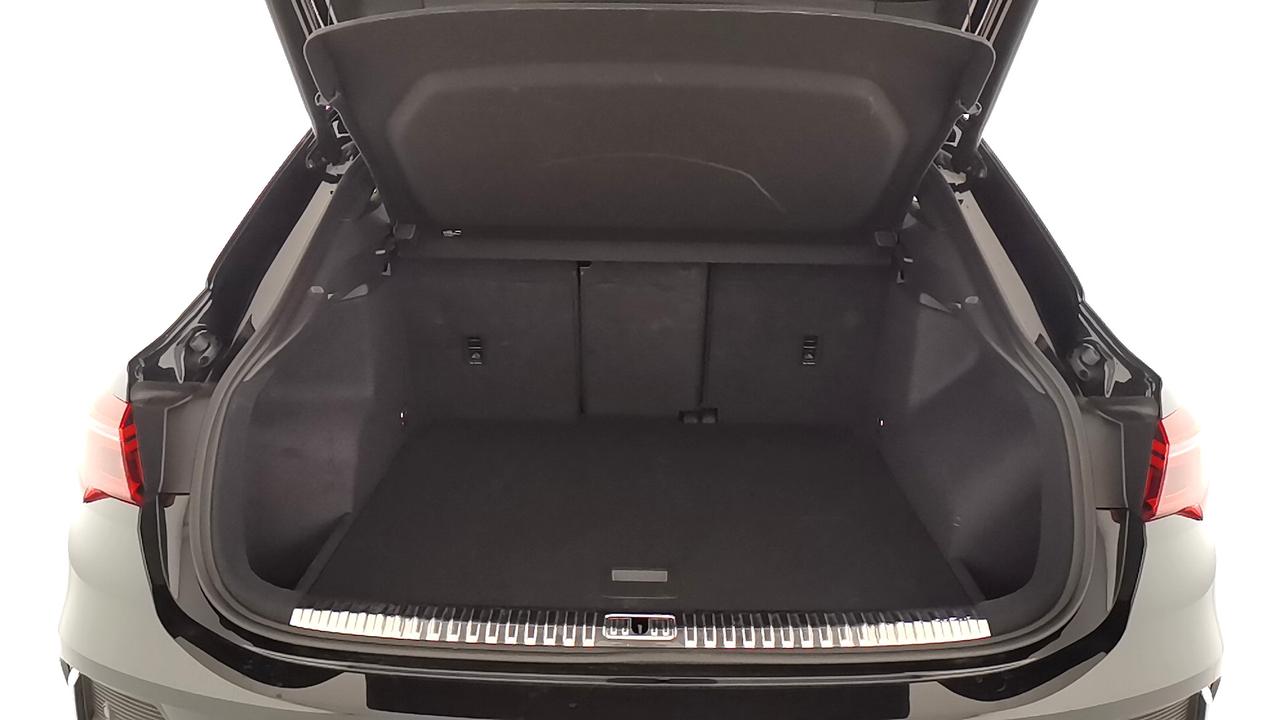 AUDI Q3 2019 Sportback - Q3 Sportback 40 2.0 tfsi Edition quattro