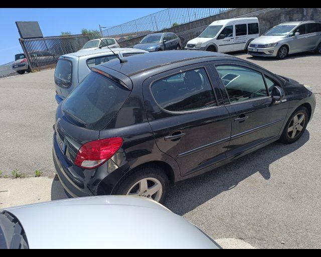 PEUGEOT 207 1.4 VTi 95CV 5p. X Line