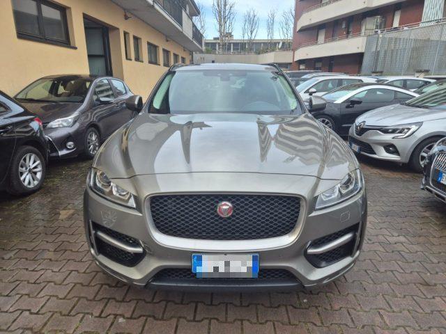 JAGUAR F-Pace 2.0 D 240 CV AWD aut. R-Sport