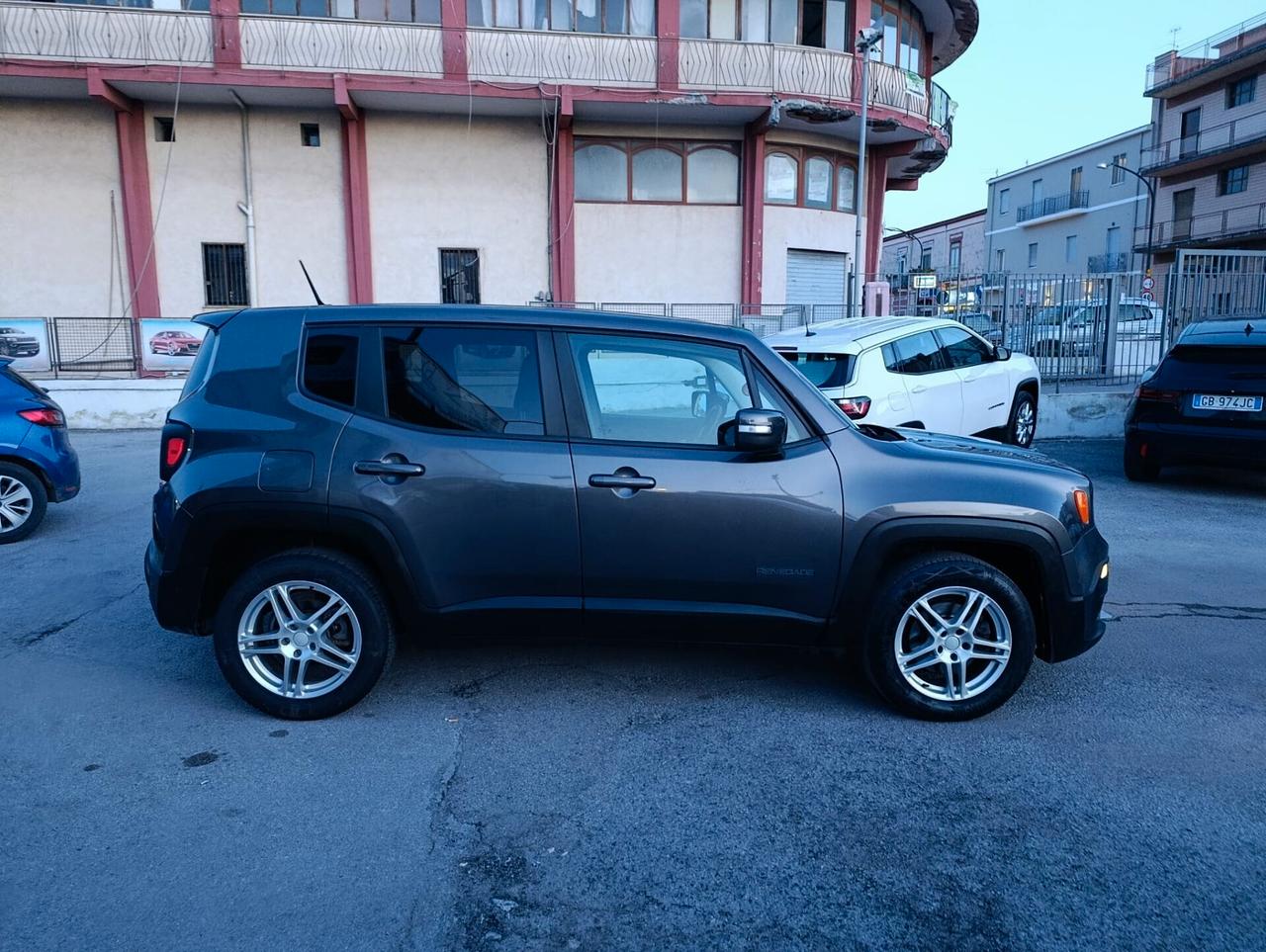 Jeep Renegade 1.6 E-TorQ EVO Longitude