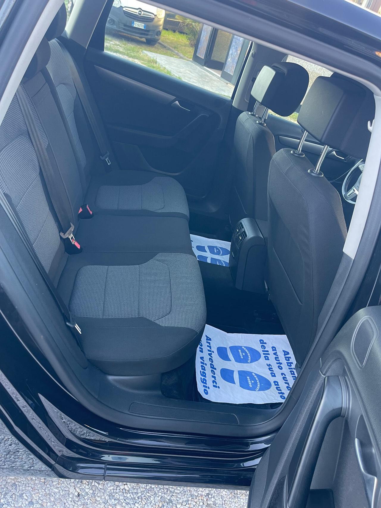 VOLKSWAGEN PASSAT - 2.0 TDI - HIGHLINE BLUE MOTION
