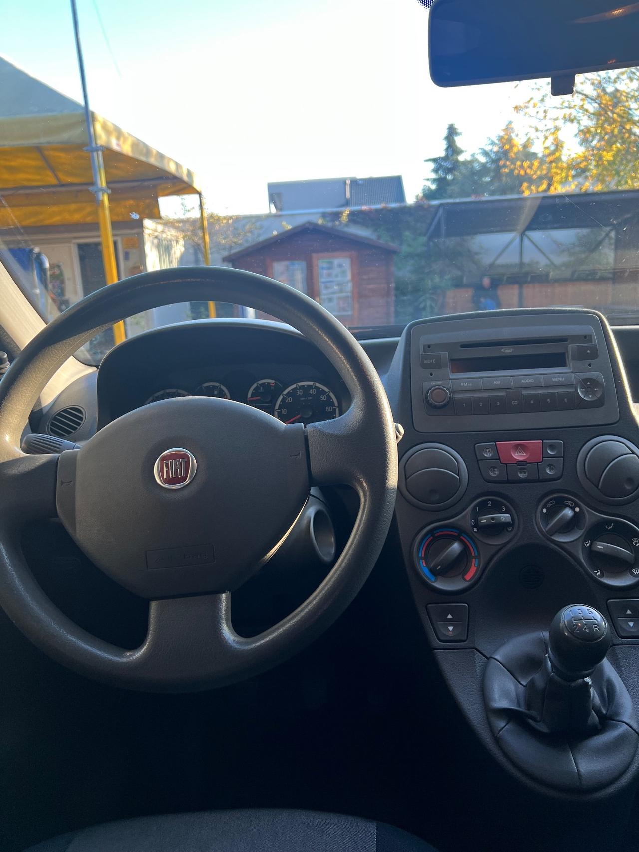 Fiat Panda 1.4 Climbing / Gpl / Adatta neopatentati