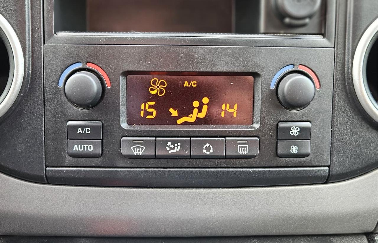 Peugeot Partner BlueHDi 100cv Outdoor