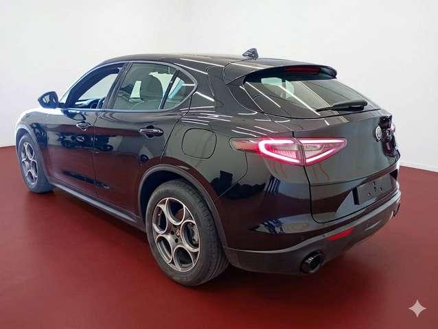 Alfa Romeo Stelvio 2.2d 160cv Sprint Navi+Palette al Vol.+Camera