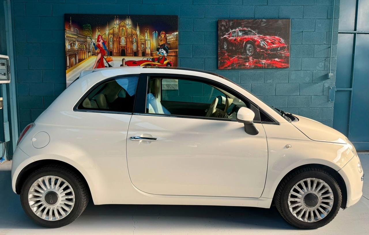 AGOSTO APERTI! 500 1.2CC 69CV TETTO SCHERMO MULTIMEDIALE