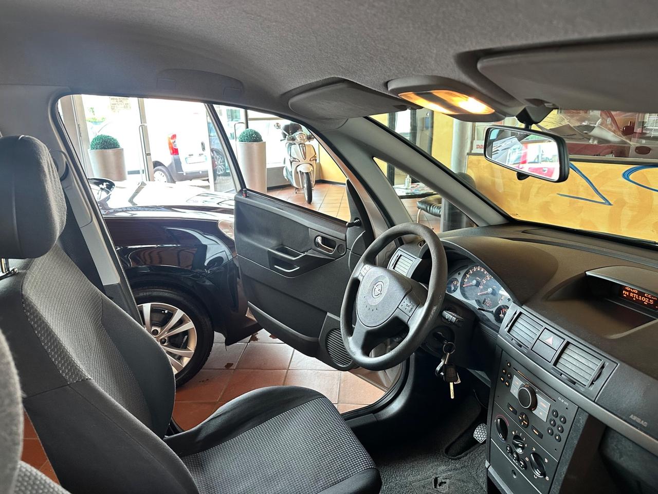 Opel Meriva 1.4 16V GPL-TECH Enjoy