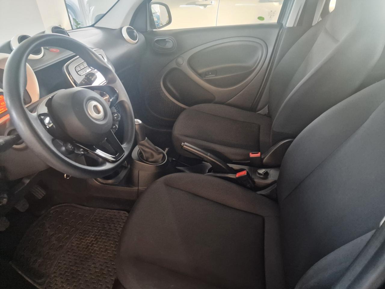 Smart ForFour 70 1.0 Prime