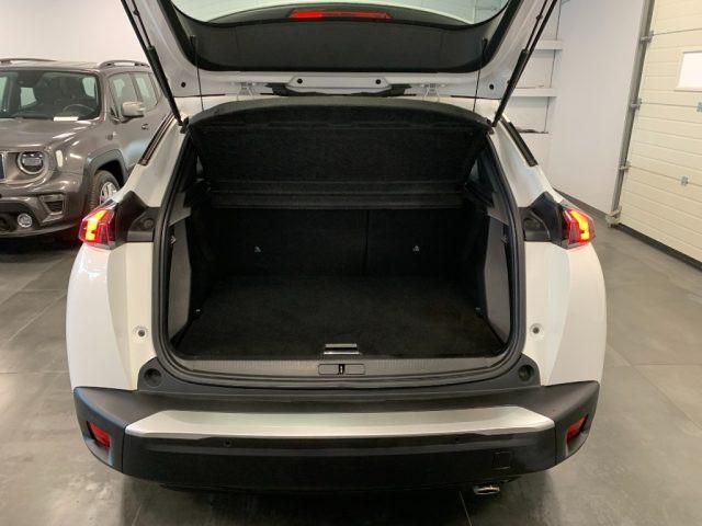 PEUGEOT 2008 1.5 BlueHDi EAT8 Allure Navi Pack Automatico