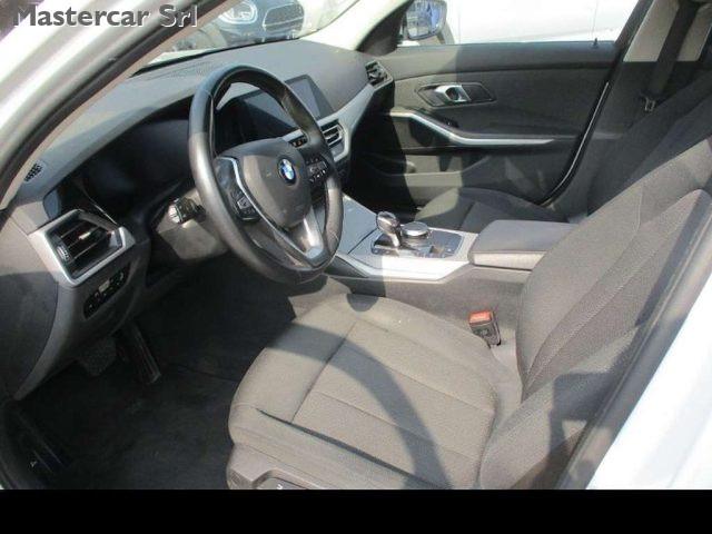 BMW 330 330d Touring mhev 48V xdrive Business Adv. GF572SC