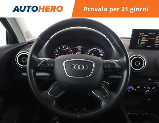 AUDI A3 1.2 TFSI 110 CV Attraction