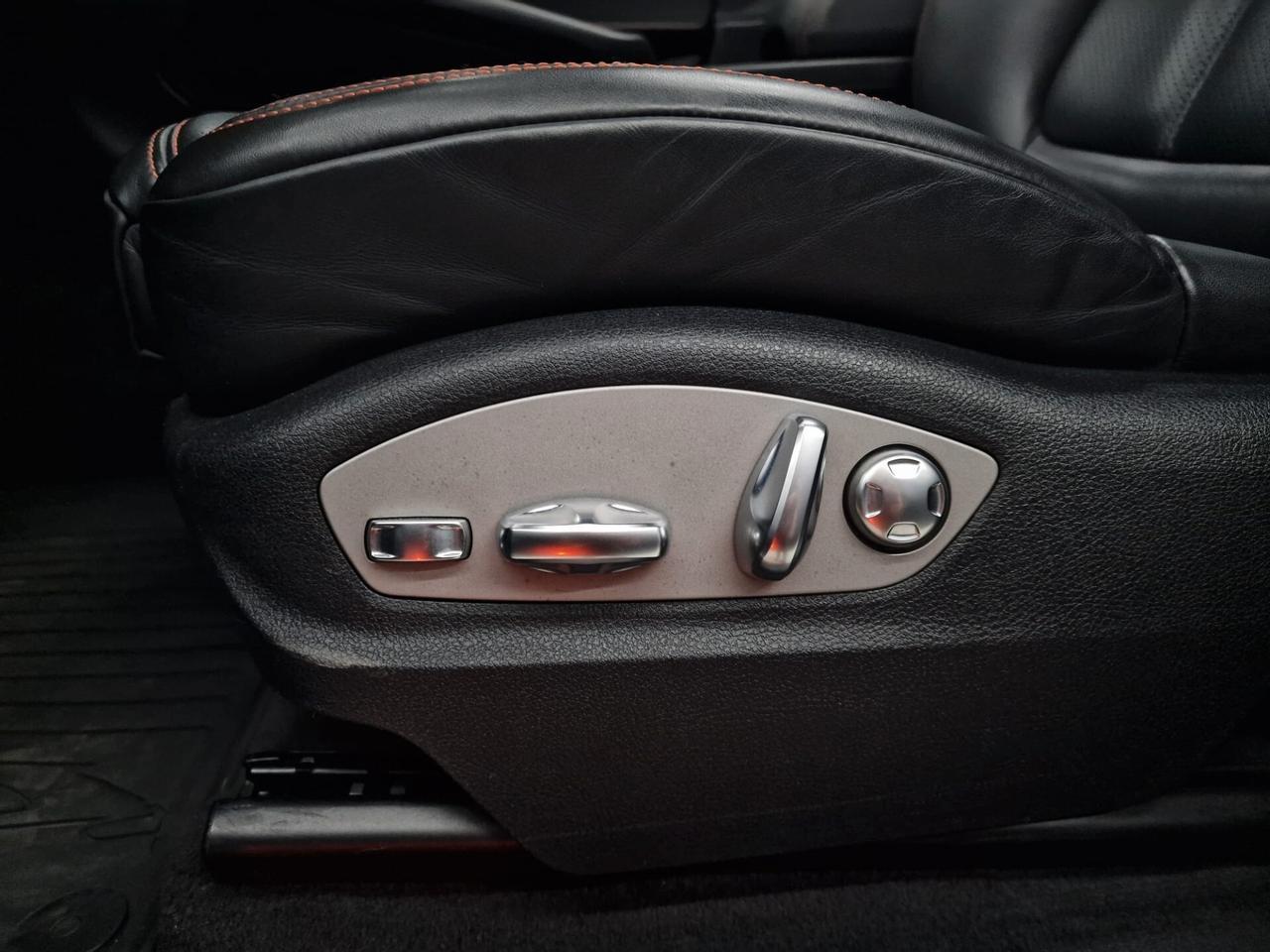 Porsche Macan 2.0 265CV Tetto Apribile