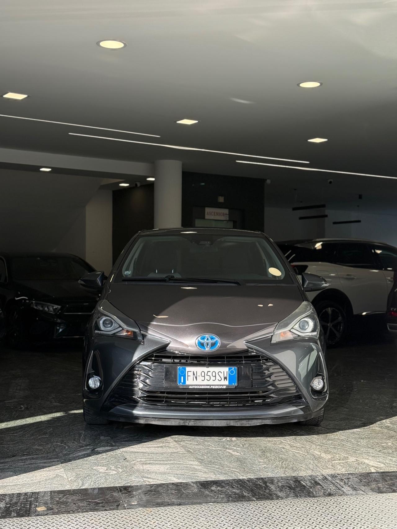 Toyota Yaris 1.5 Hybrid 5 porte Active