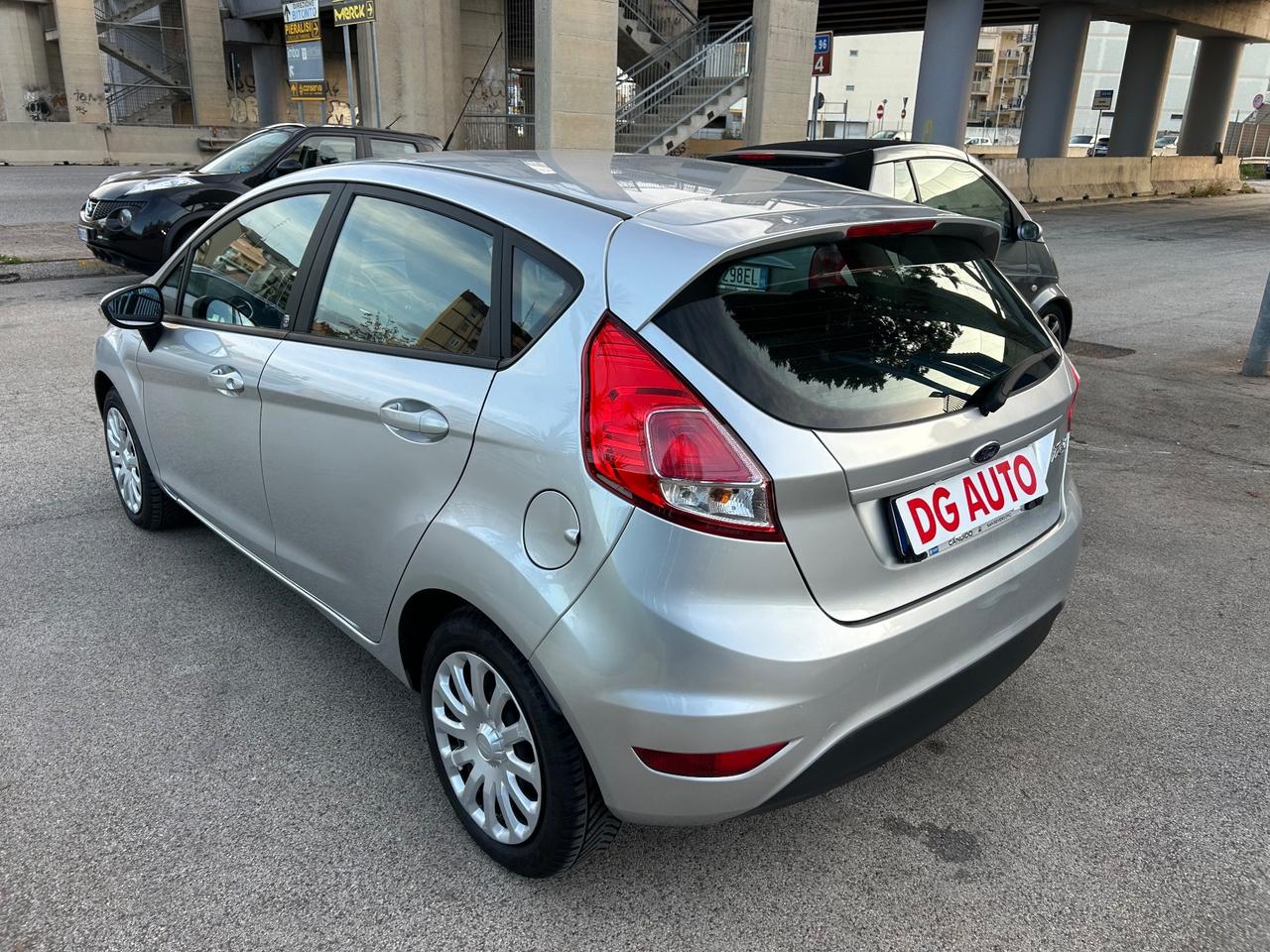 Ford Fiesta Gpl 1.4 benzina 97 cv 2014