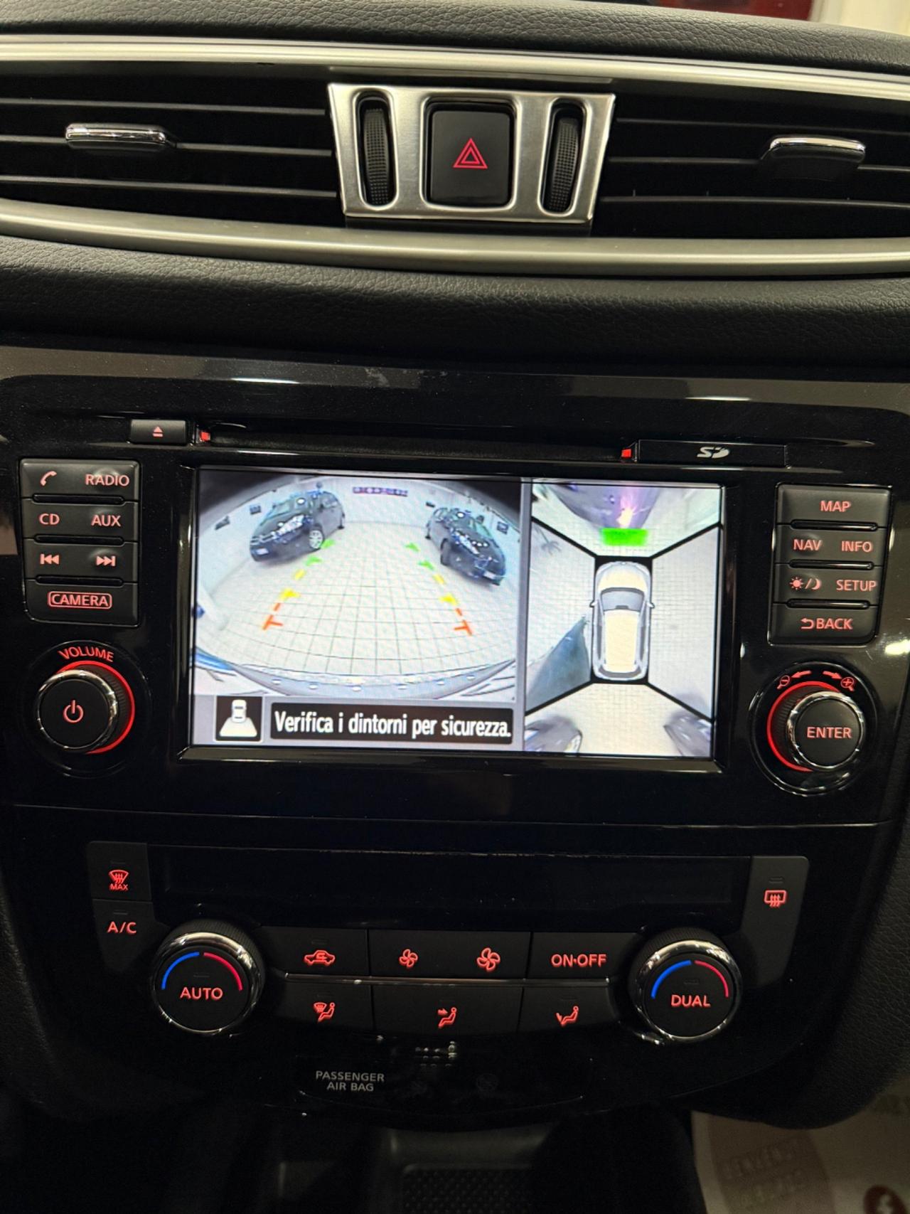 Nissan X-Trail 1.6 dCi 4WD Tekna