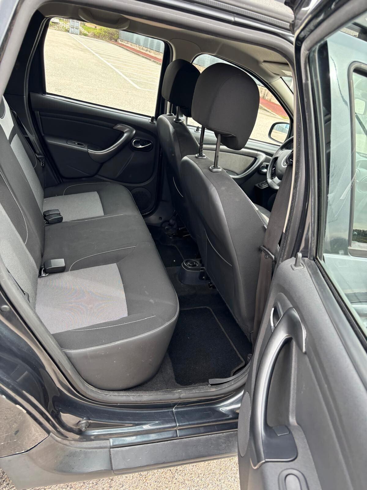 Dacia Duster 1.6 GPL 115CV S&S 4X2 SERIE LIMITATA BLACK SHADOW