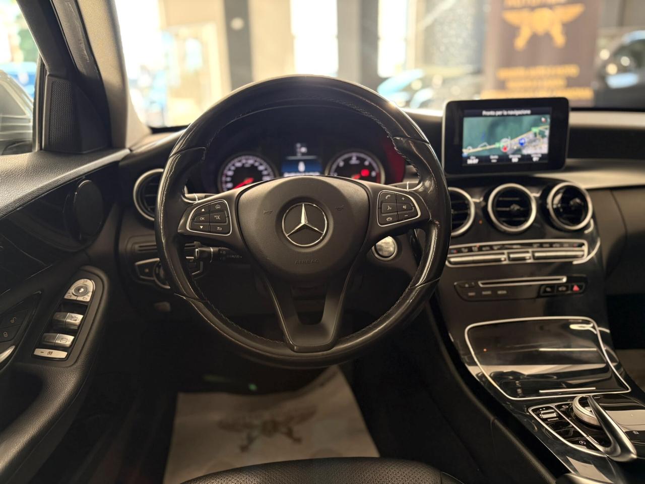 Mercedes-benz C 200 d Auto Premium