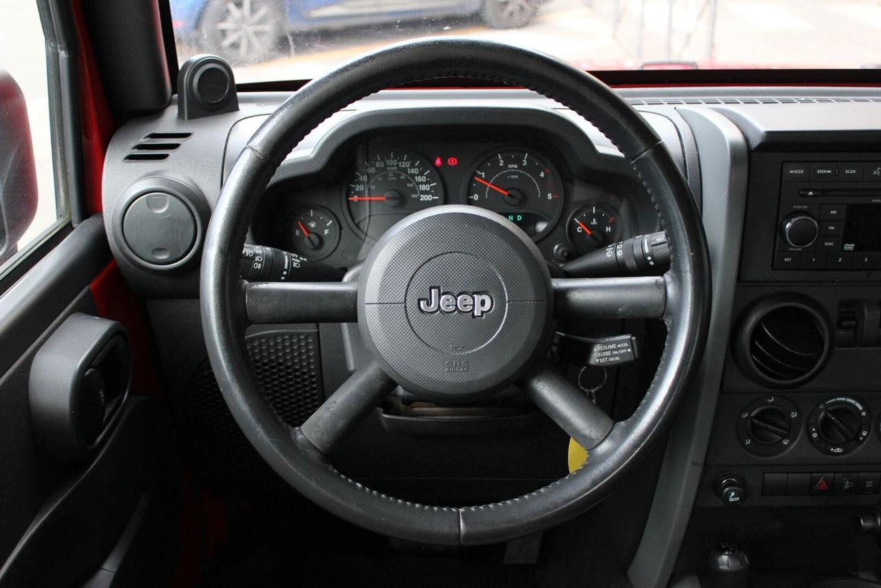 Jeep Wrangler 2.8 CRD Sport Plus Auto - torpedo con hard-top corta