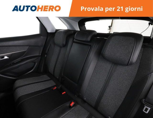 PEUGEOT 3008 BlueHDi 130 S&S EAT8 Allure