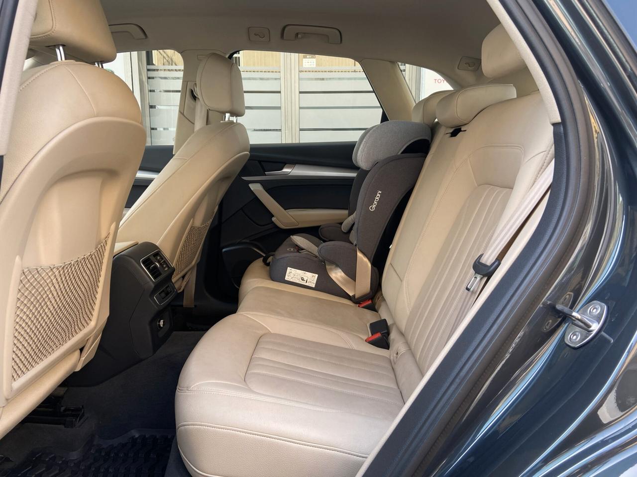 Audi Q5 2.0 TDI quattro S tronic Business