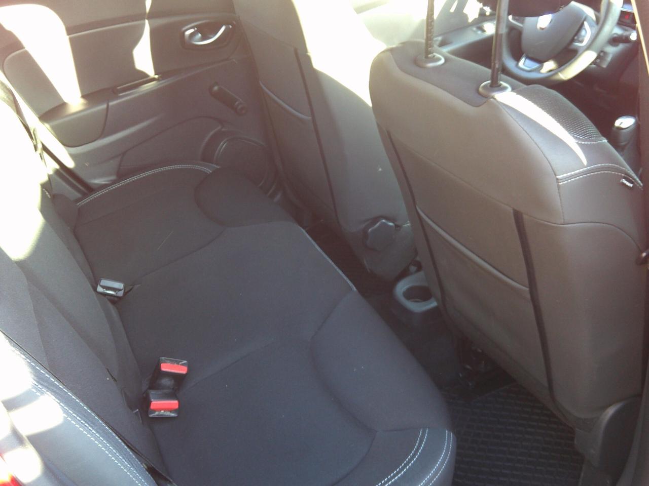 Renault Clio 1.2 75 CV 5 porte Duel
