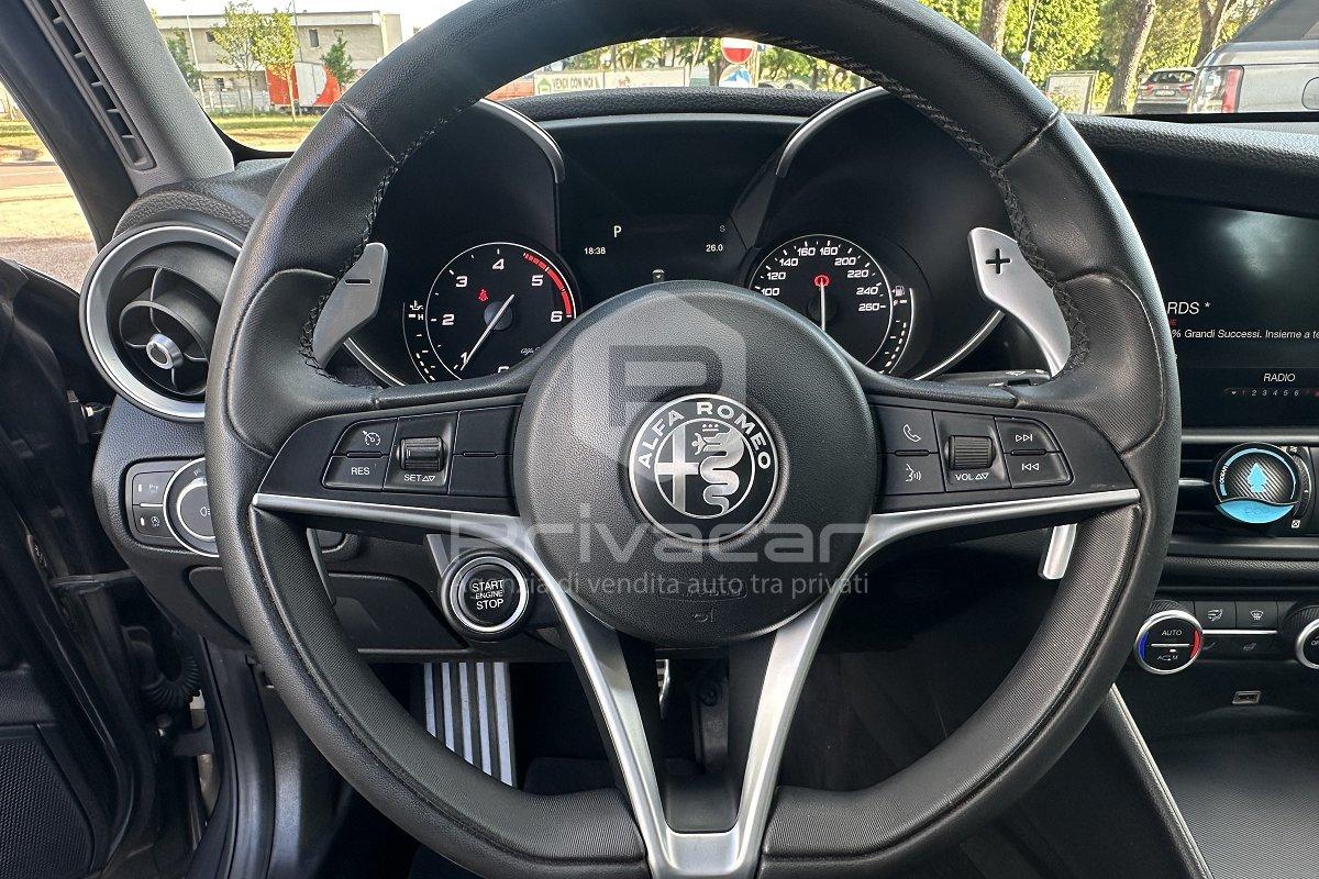 ALFA ROMEO Giulia 2.2 Turbodiesel 210 CV AT8 AWD Q4 Veloce
