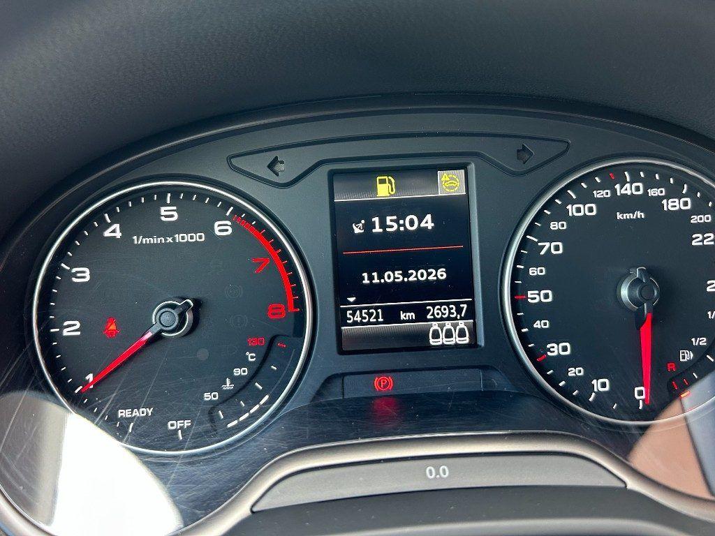 Audi Q2 30 TFSI Admired Advanced