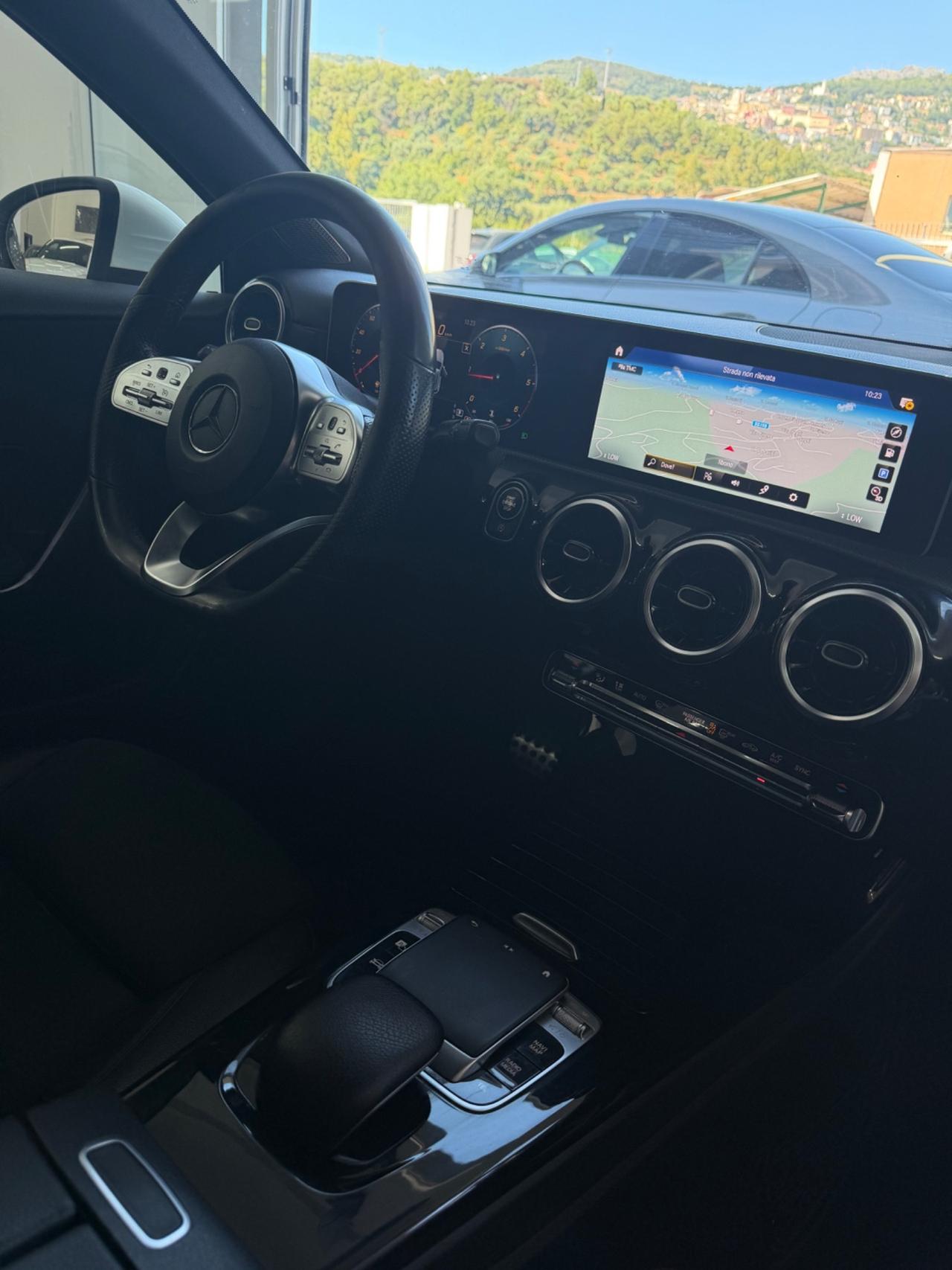 Mercedes classe A Premium AMG finanziabile