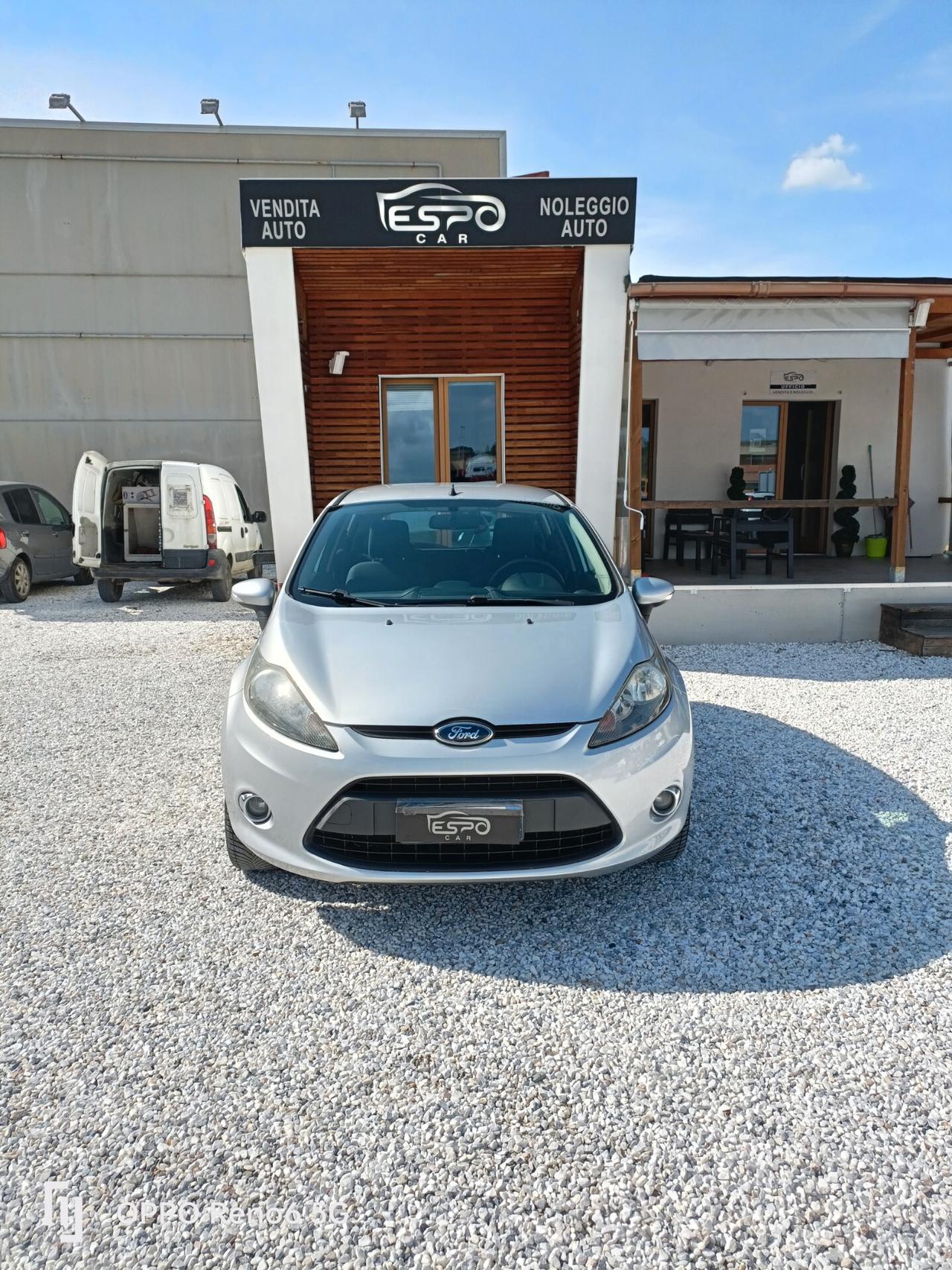 Ford Fiesta Ikon 1.2 8 CV 5 porte