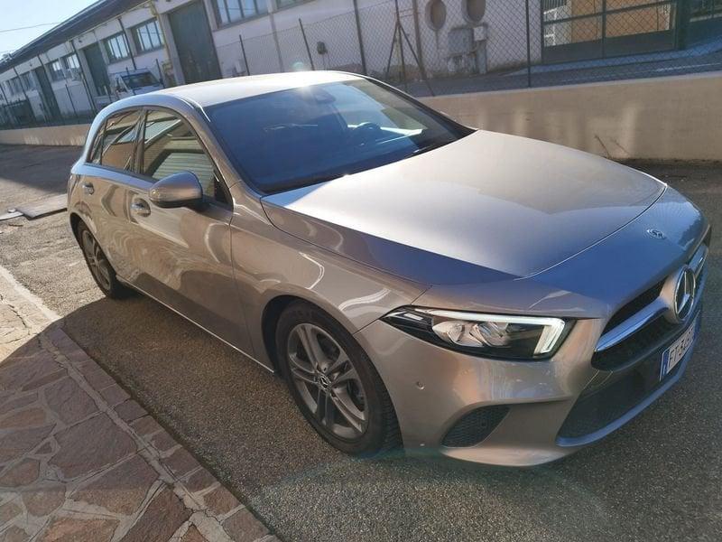 Mercedes-Benz Classe A A 180 d Automatic Premium