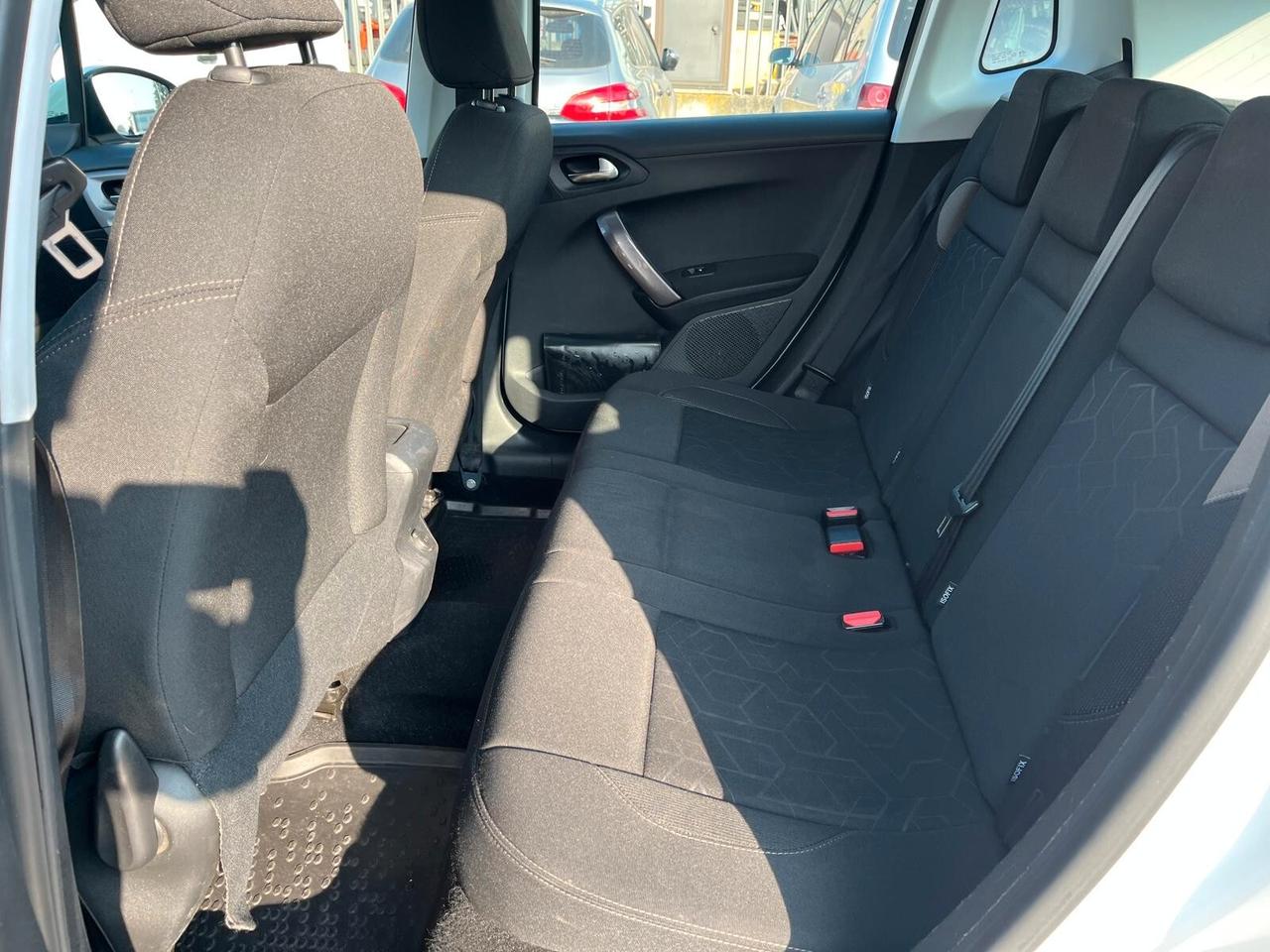 Peugeot 2008 PureTech 82 Active