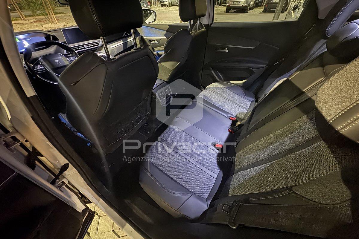 PEUGEOT 3008 PureTech Turbo 130 S&S Allure