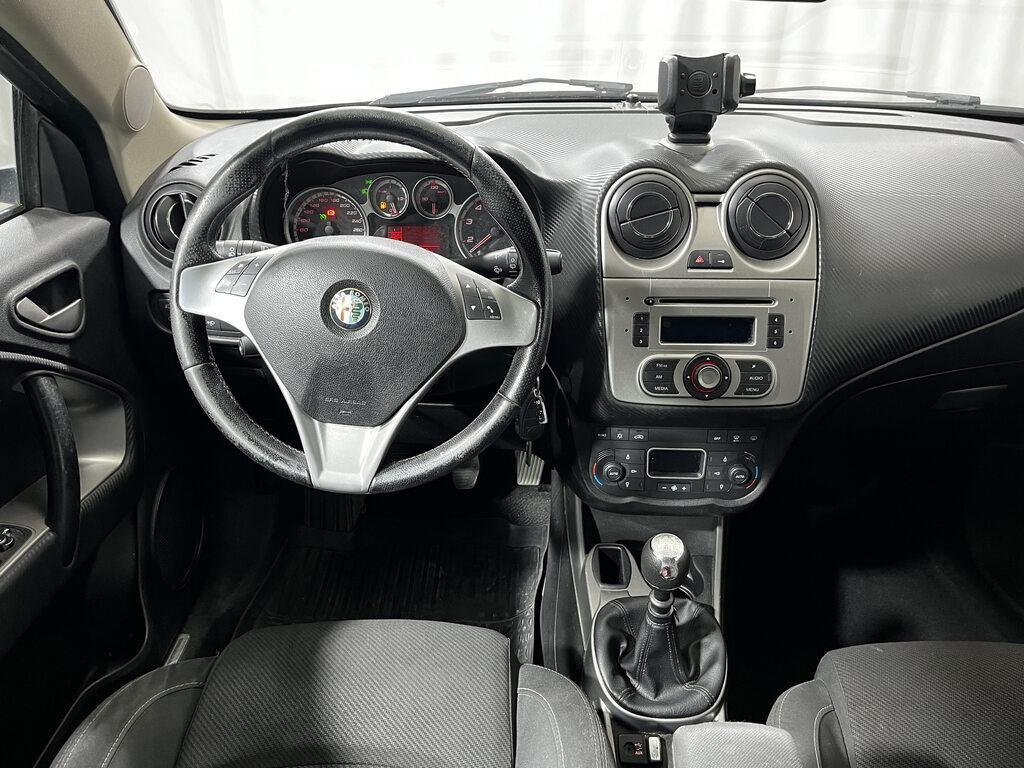 Alfa Romeo MiTo 1.4 Distinctive sport pack s&s