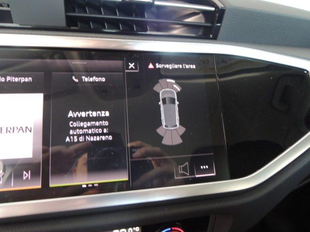 AUDI Q3 35 TDI S tronic Business Advanced