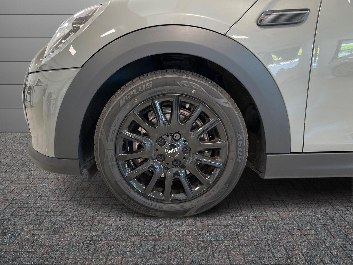 MINI Mini IV F55 2021 5p - Mini 5p 1.5 One Classic 75cv