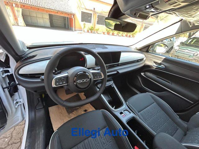 FIAT 600 Hybrid 110 CV DCT MHEV ICON SPECIALE KM0