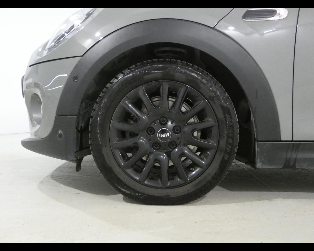 MINI Mini 4ª serie (F56) - Mini 1.5 One 75 CV