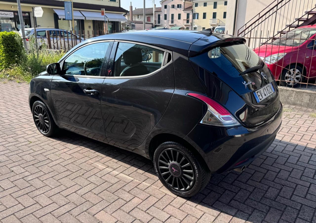 Lancia Ypsilon 1.2 a GPL Scadenza 2034 Ok Neopatentati