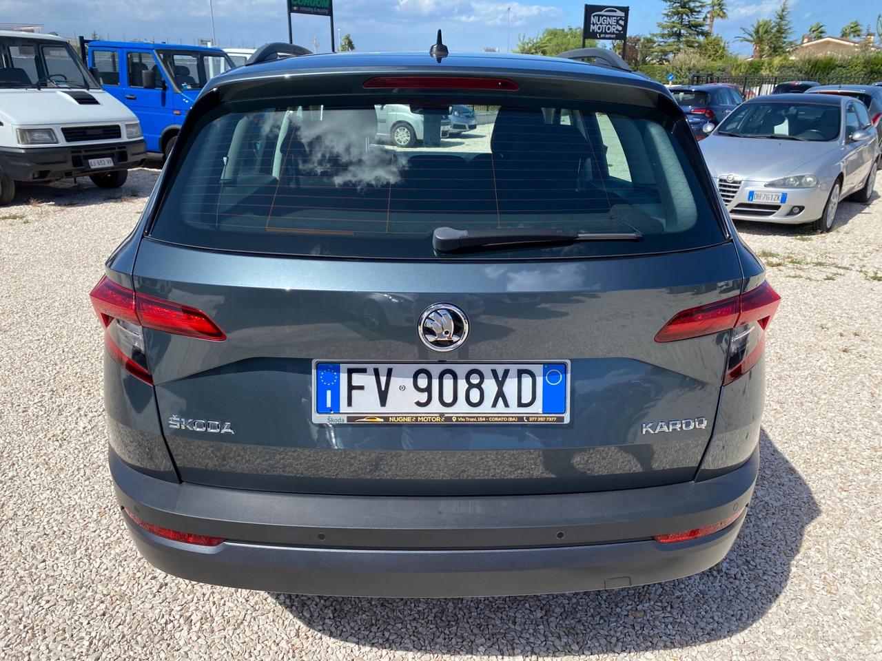 Skoda Karoq 1.6 TDI SCR DSG Ambition IVA ESPOSTA UNICO PROPIETARIO TAGLIANDI UFFICIALI SKODA