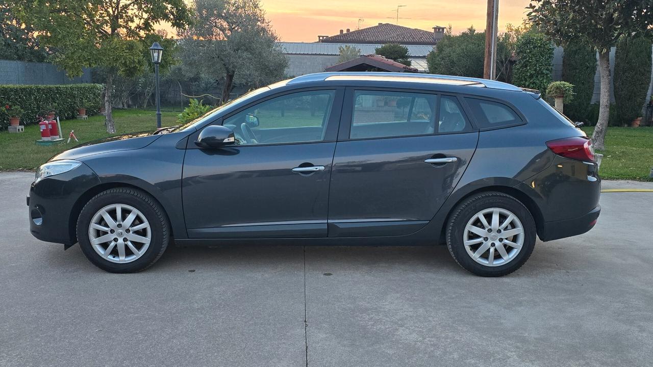 Stupenda Renaul Megane PARI AL NUOVO