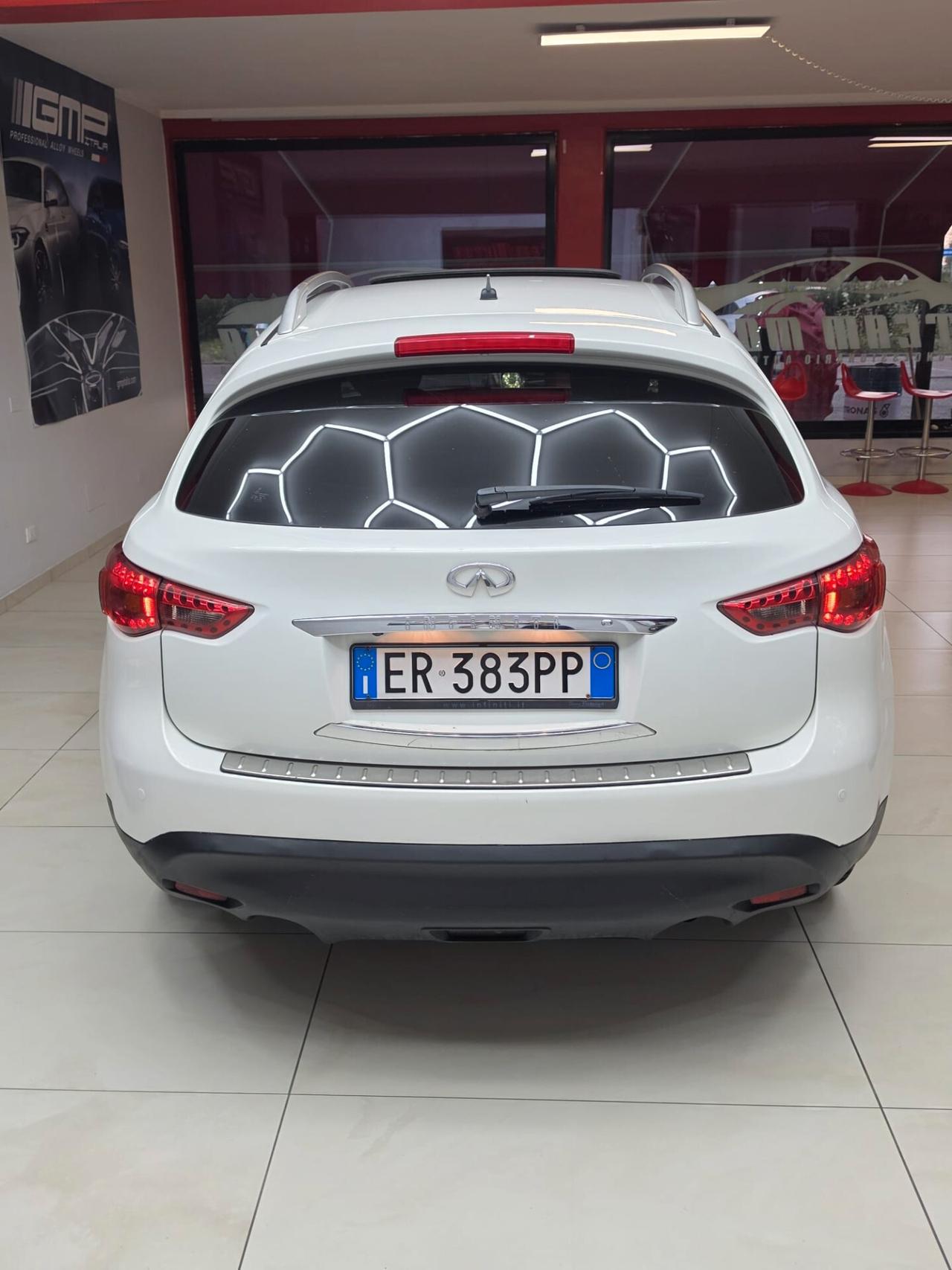 Infiniti FX FX30d S Premium
