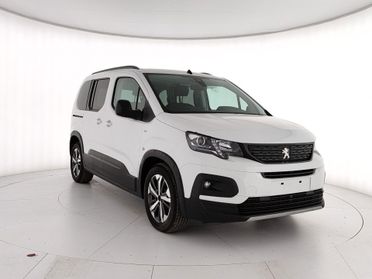 Peugeot Rifter e-Rifter motore elettrico 136 CV 50kWh GT Standard