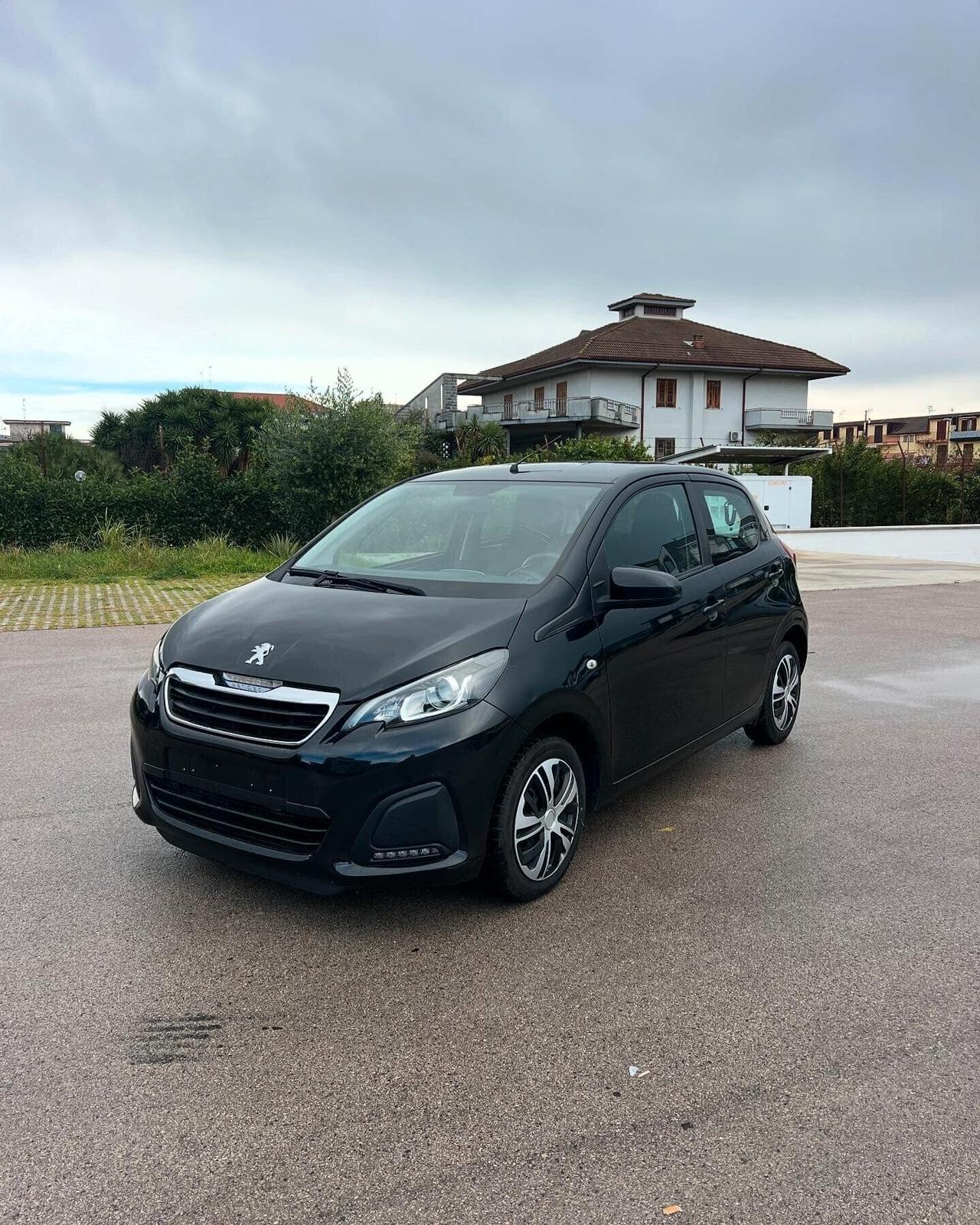 Peugeot 108 VTi 68 5 porte Allure