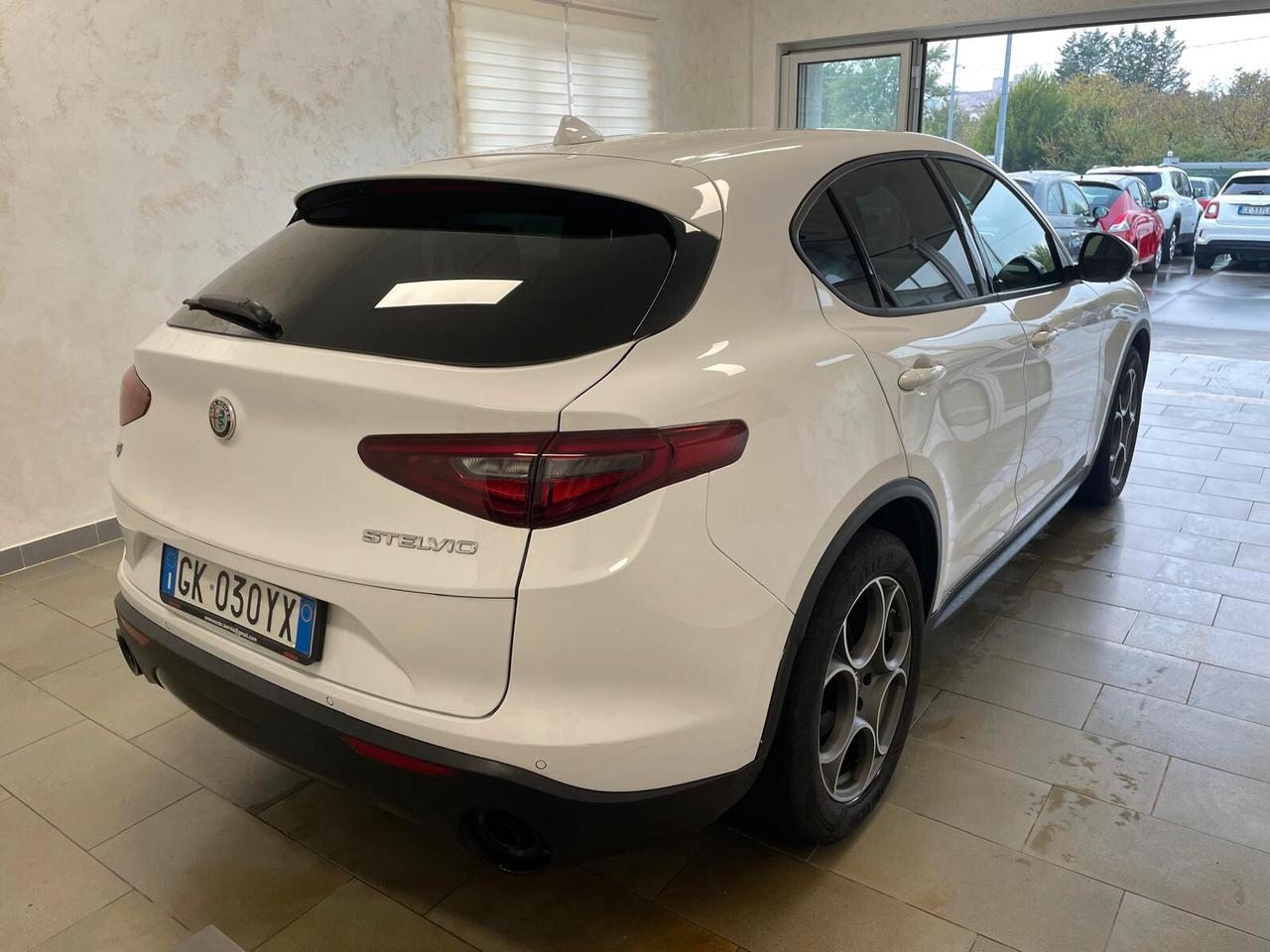 Alfa Romeo Stelvio 2.2 Turbodiesel 190 CV AT8 Q4 Sprint