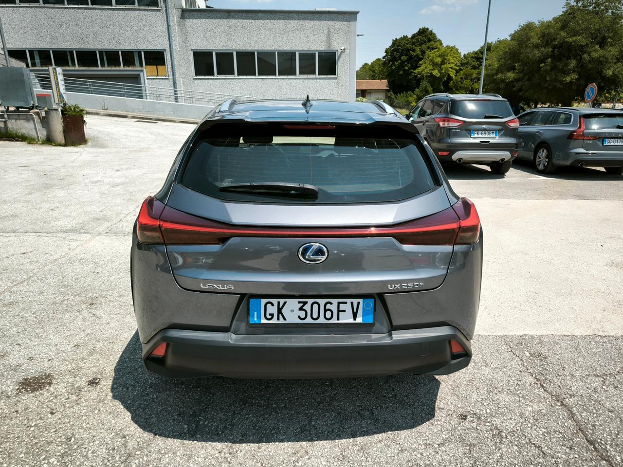 Lexus UX UX Hybrid Business
