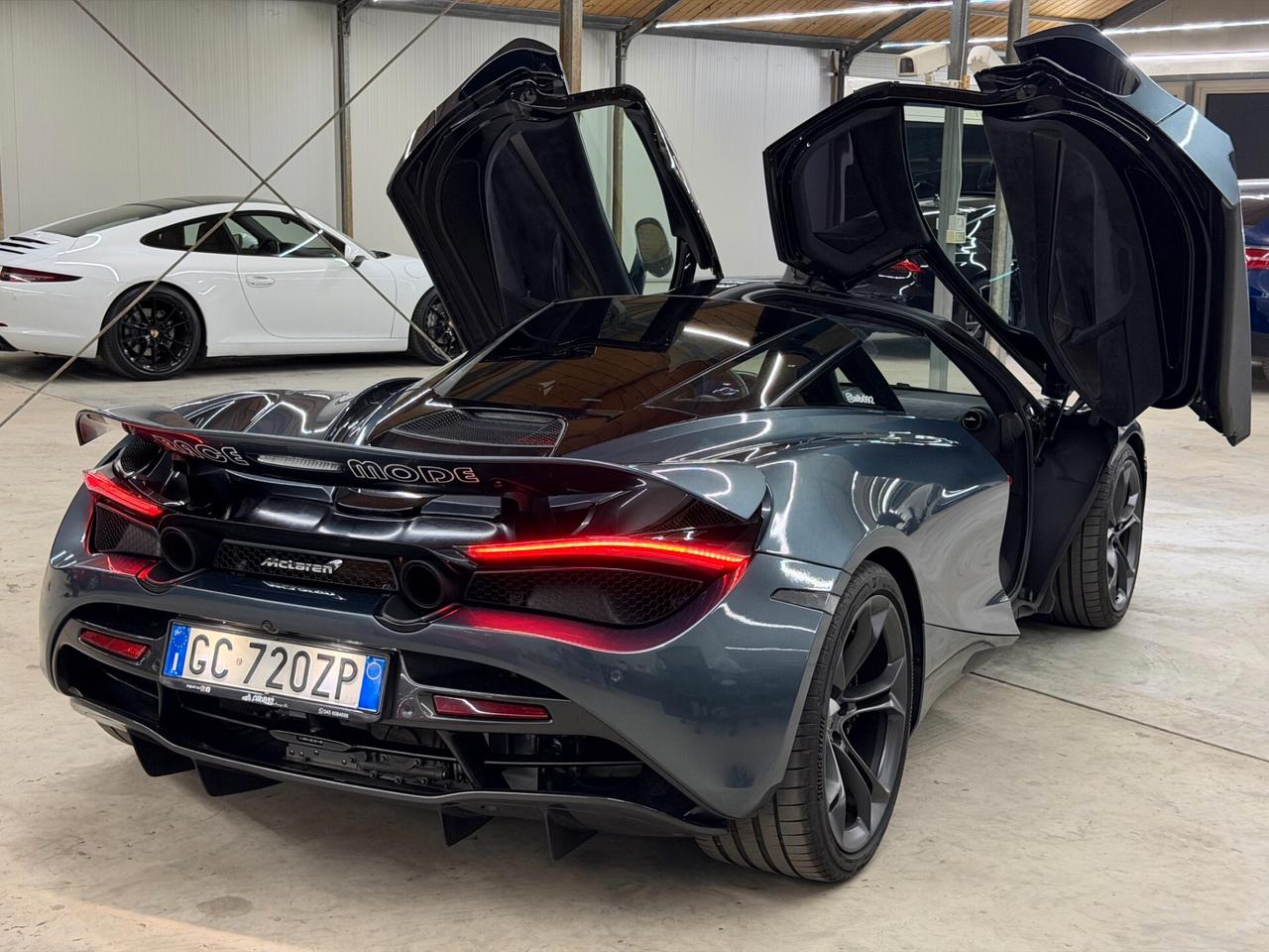 Mclaren 720S Coupé